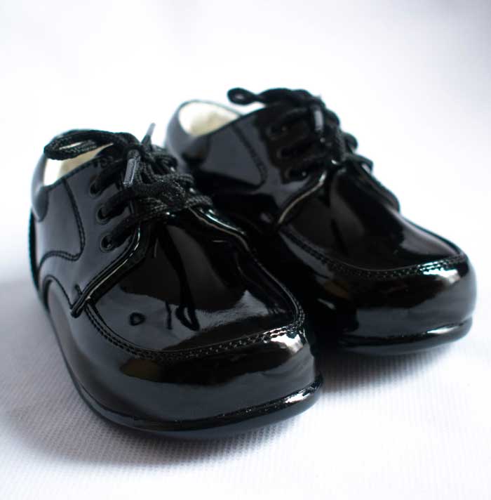 Baby boy 2024 tuxedo shoes